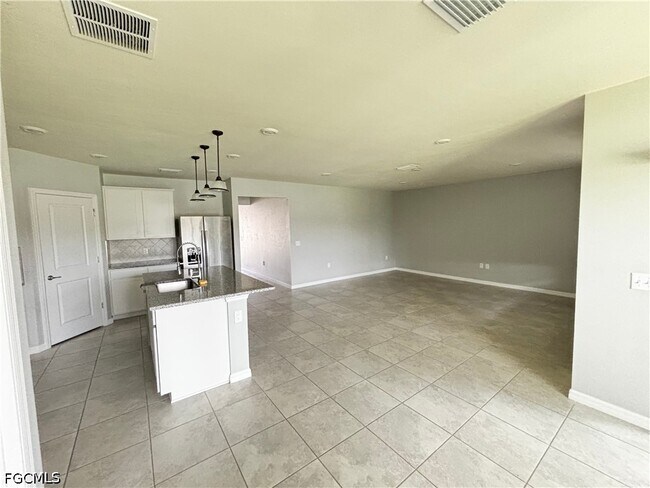 Building Photo - 16056 Enclaves Cv Dr