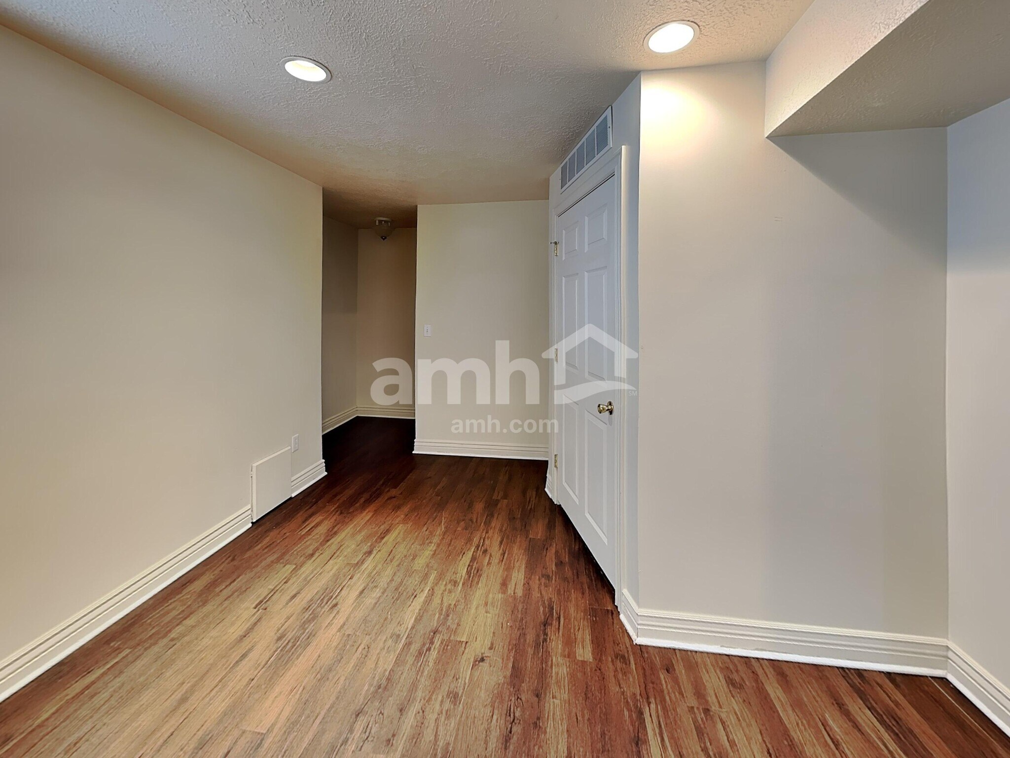 Building Photo - 1738 N 2275 W