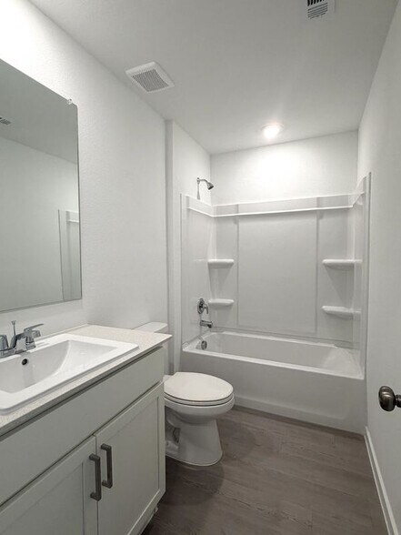 Building Photo - 2553 Guineas Ln