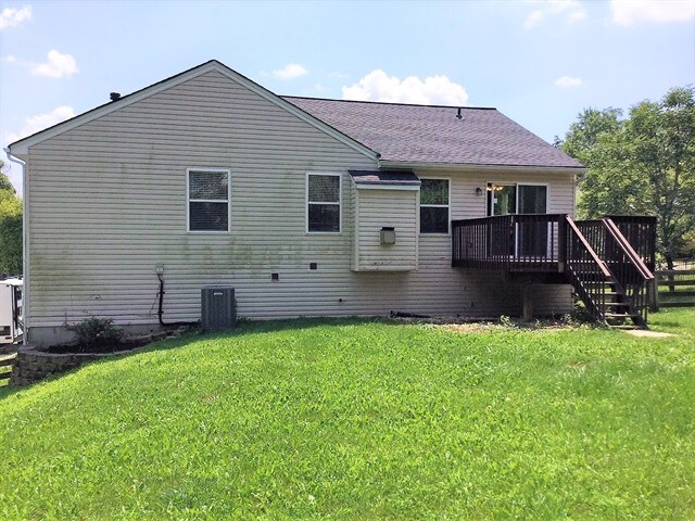 Building Photo - 2930 Holly Hill Dr
