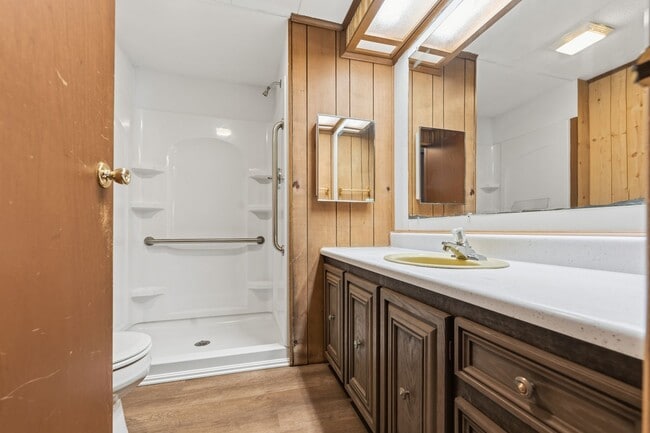 Building Photo - Cambridge City Gem