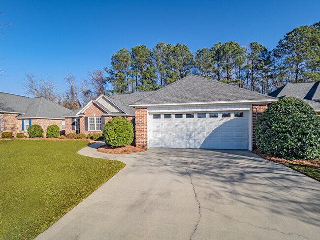 Building Photo - Available Mid-June in popular Carolina Palms!