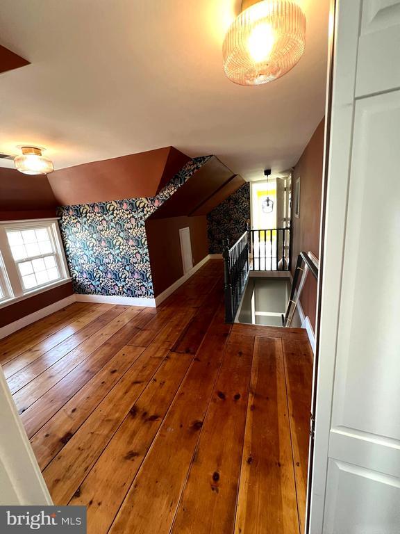 Building Photo - 7617 Old Plank Rd