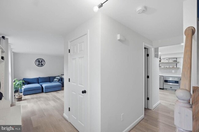 Building Photo - 8347 Terra Grande Ave