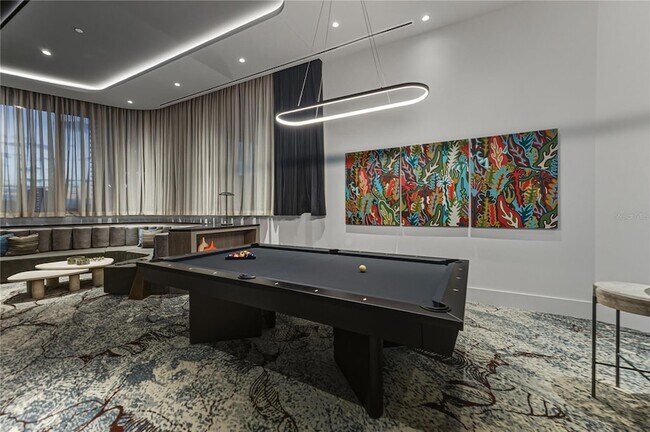 Building Photo - 275 1st Ave S