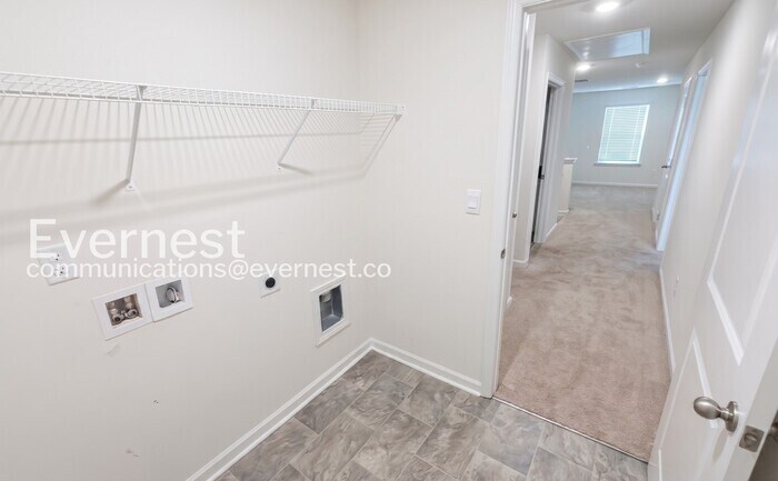 Building Photo - 8535 Raspberry Wy
