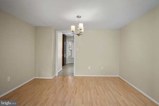 Building Photo - 10533 Assembly Dr