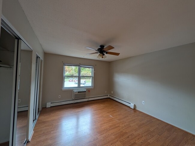 Building Photo - 41 Balance Rock Rd