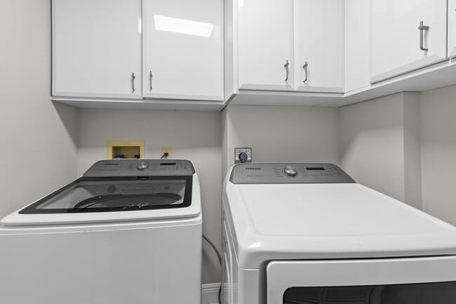 Building Photo - 15355 Lakes of Delray Blvd