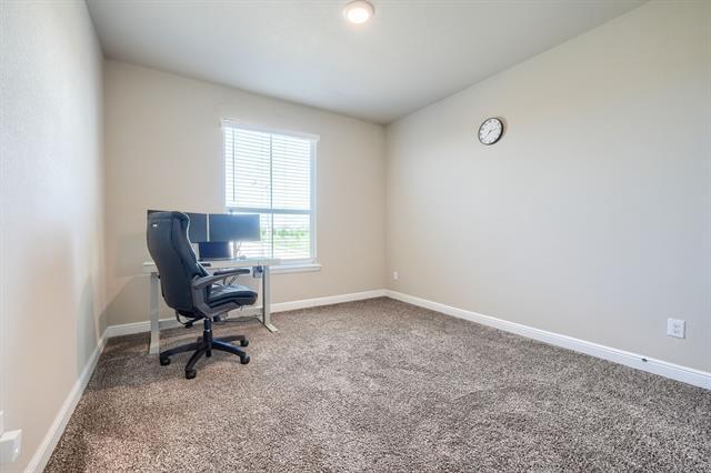 Building Photo - 852 Shepperton Wy