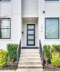 Building Photo - Luxury 3BE/3.5BA located in one of Nashville’s most walkable and vibrant neighborhoods.