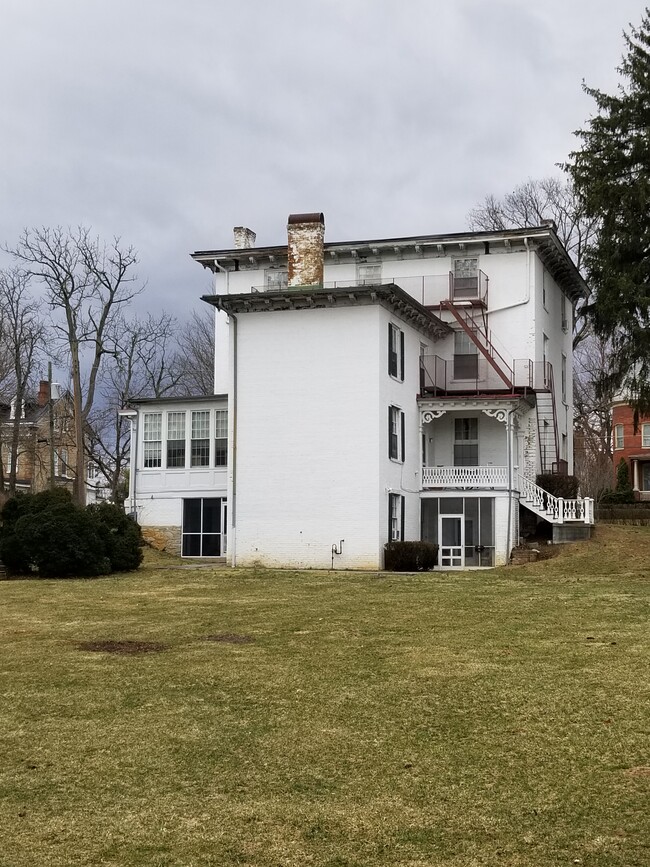 Back of historic 1840s home - 342 Fairmont Ave, Apt #8