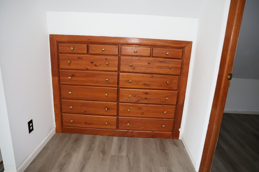 Bedroom drawers in wall - 821 Webster Pl