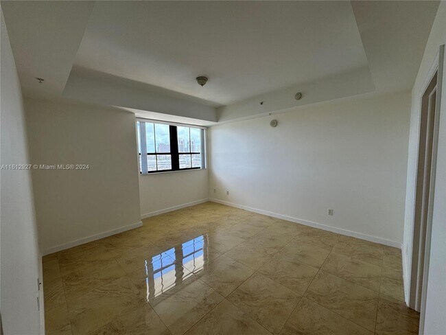 Building Photo - 8390 SW 72nd Ave