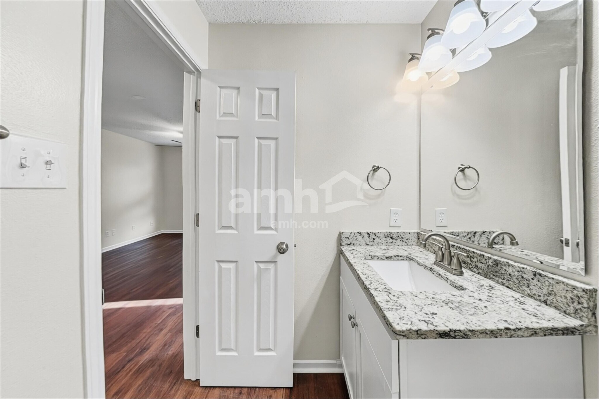 Building Photo - 9318 W Rising Sun Dr