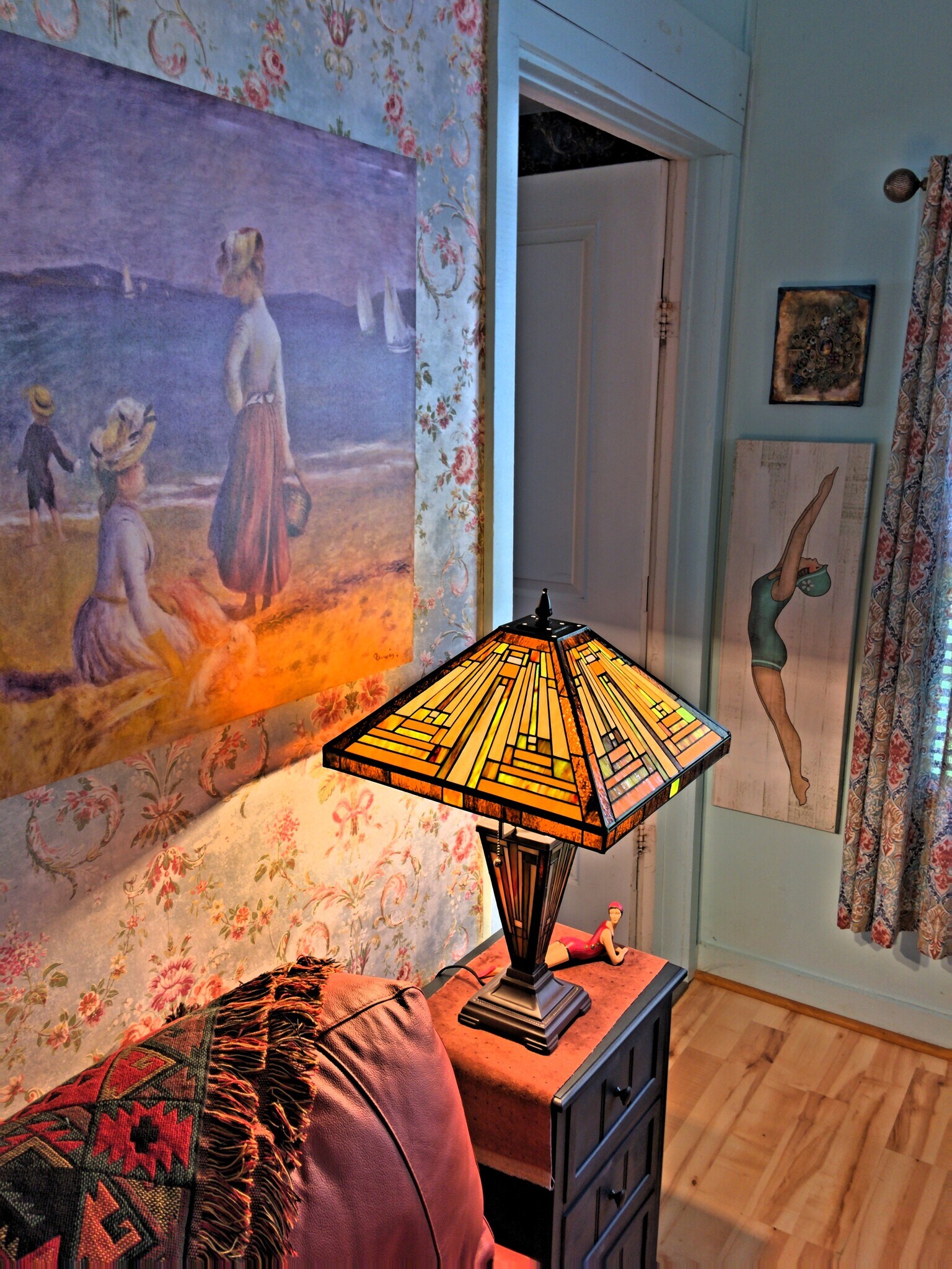 Living room - 111 Causeway Rd
