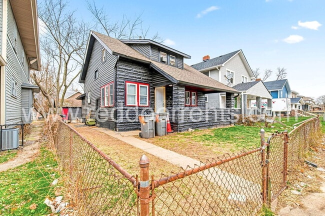 Building Photo - 408 N Oakland Ave