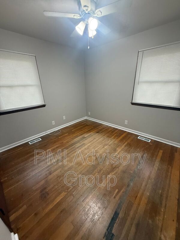 Building Photo - 3253 SW 31st Terrace