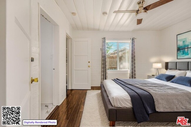 Building Photo - 5754 Fallbrook Ave