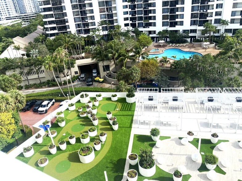 Building Photo - 770 Claughton Island Dr