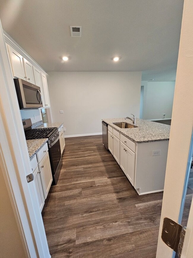 Building Photo - 4 Bedroom Long Term Rental - Myrtle Beach, SC