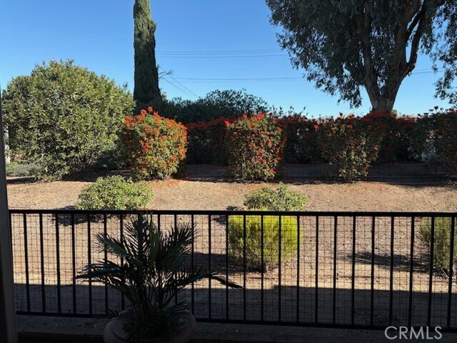 Building Photo - 28375 Paseo Grande Dr