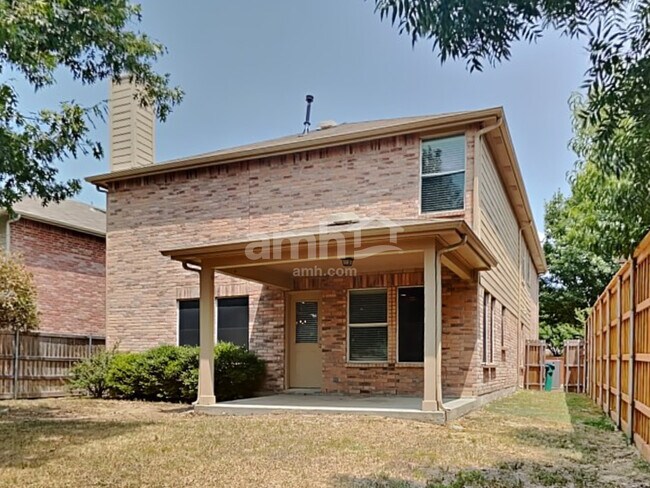 Building Photo - 2120 Malone Dr