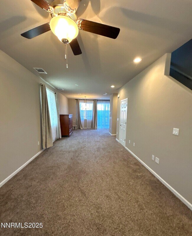 Building Photo - 3621 Oaklawn St