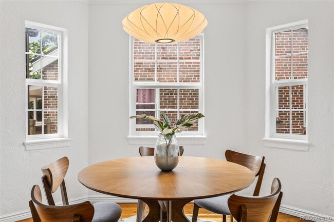 Building Photo - "Spacious 5-Bedroom Gem with Hardwood Floors & Cozy Fireplace in Denver's Heart!"