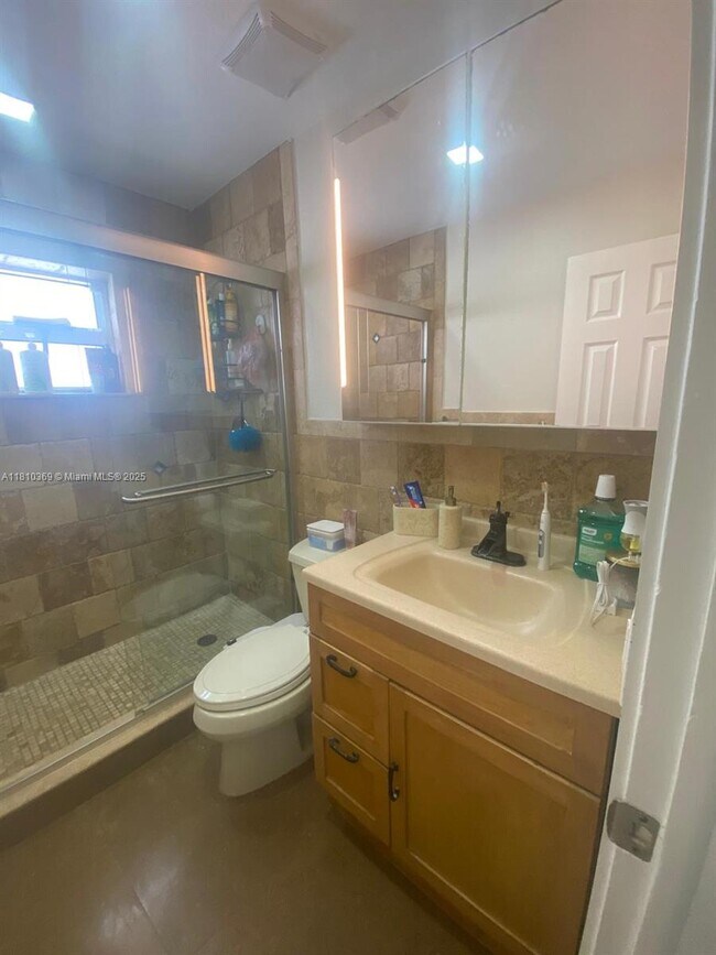 Building Photo - 14730 SW 57th Terrace