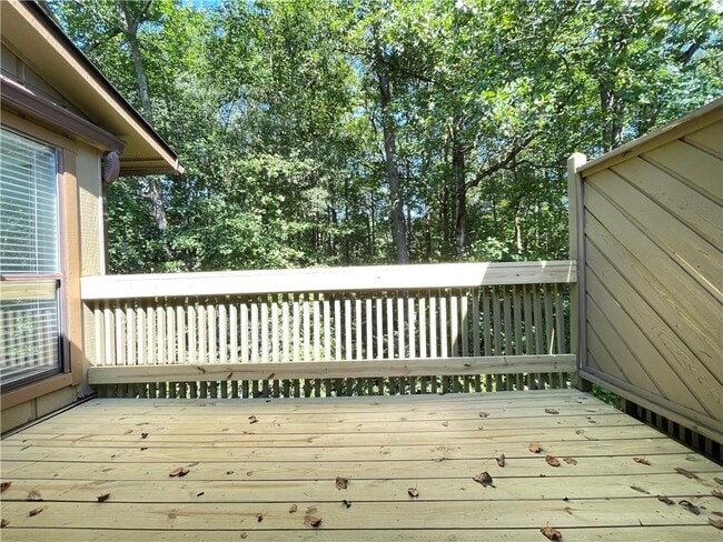 Building Photo - 1006 Dunbar Dr