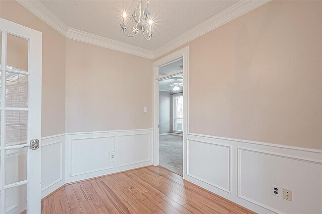 Building Photo - 13135 Finch Brook Dr