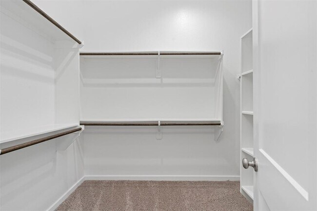 Building Photo - 119 Lukewood Cir