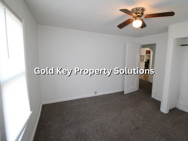 Building Photo - MUNCIE 2 BR 1 BA House with Carport and Large Yard (NO SECTION 8)