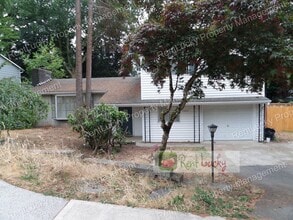 Building Photo - Super-Cute & Remodeled 1-Bedroom MIL Apartment in Great Kirkland Neighborhood FOR RENT!!