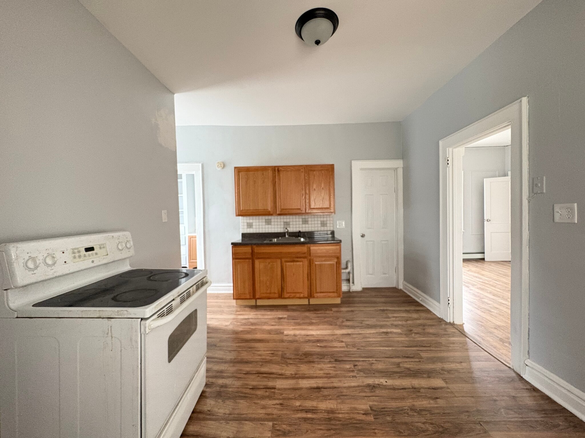 Unit 3 - 295 Renner Ave