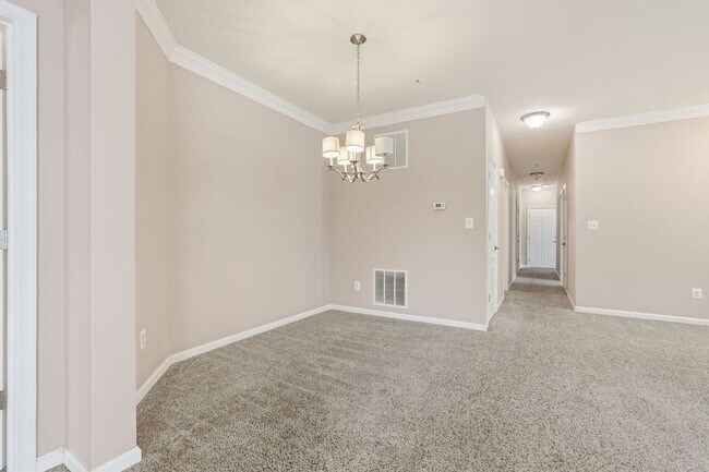 Building Photo - Welcome to your new home at The Villas at Eastgate!