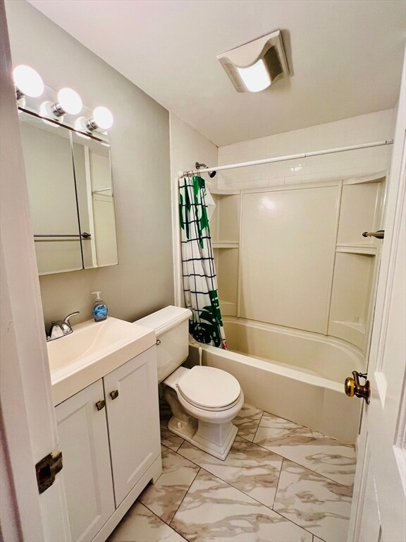 Building Photo - 59 Phillips St