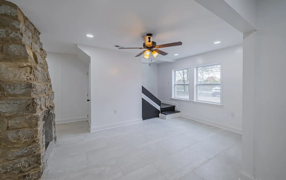 Building Photo - 830 Market St