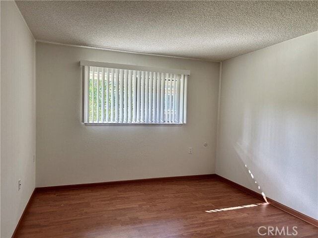 Building Photo - 854 Ronda Mendoza