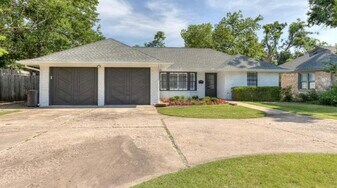 Building Photo - 1100 Glenwood Ave