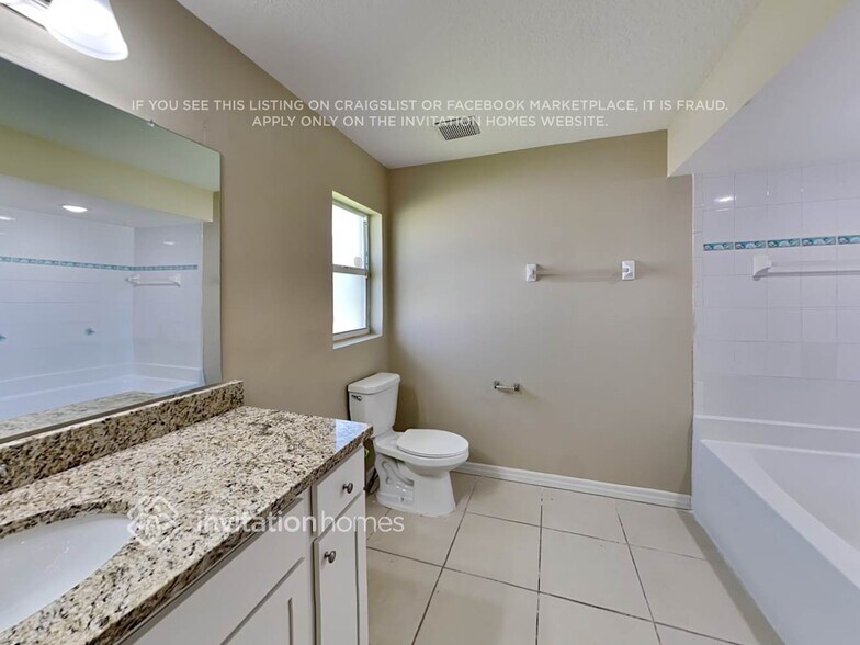 Building Photo - 4409 Palisades Ave