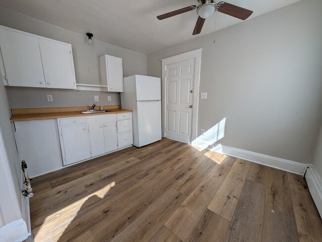 Building Photo - 2908 Memorial Ave