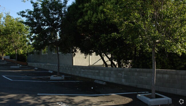 Primary Photo - 627 Nordale Avenue