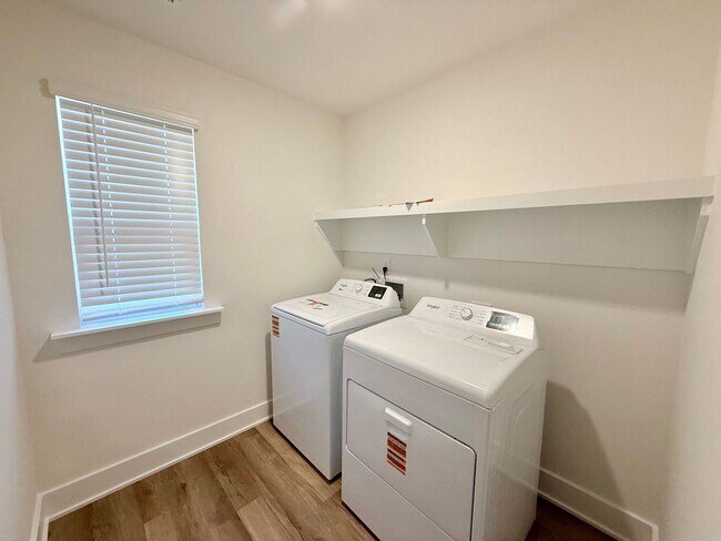 Building Photo - 2805 Fordwood Dr