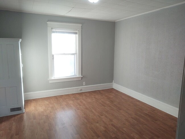 Building Photo - SW 619/621 23rd St