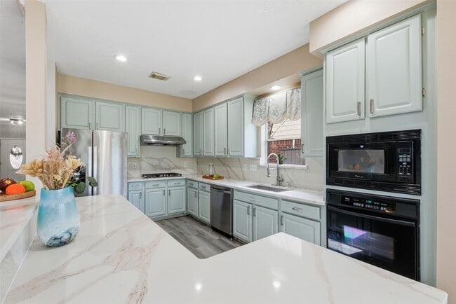 Building Photo - 6426 Portuguese Bend Dr