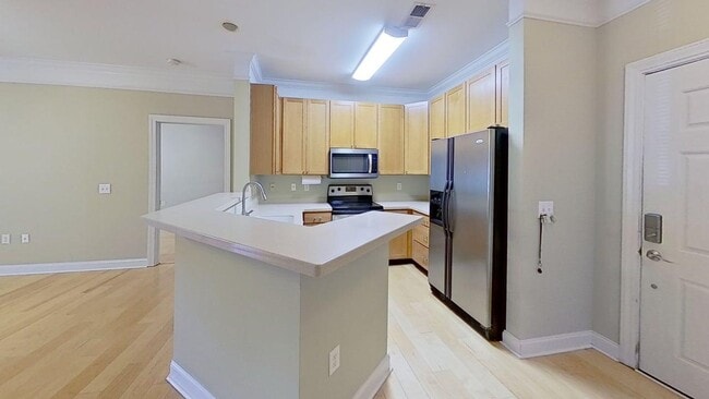 Primary Photo - 2 Bedroom Condo in The Retreat at Riverlan...