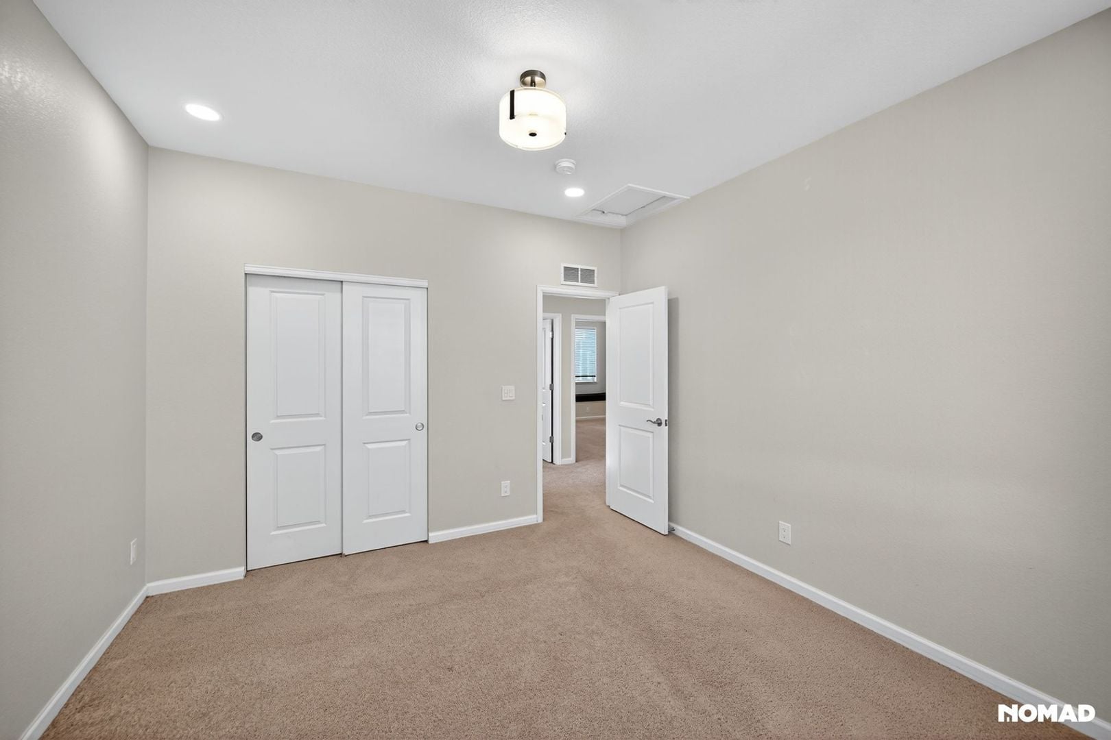 Building Photo - 8967 Red Bud St