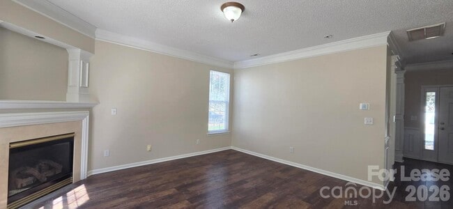 Building Photo - 14011 Millers Creek Ln